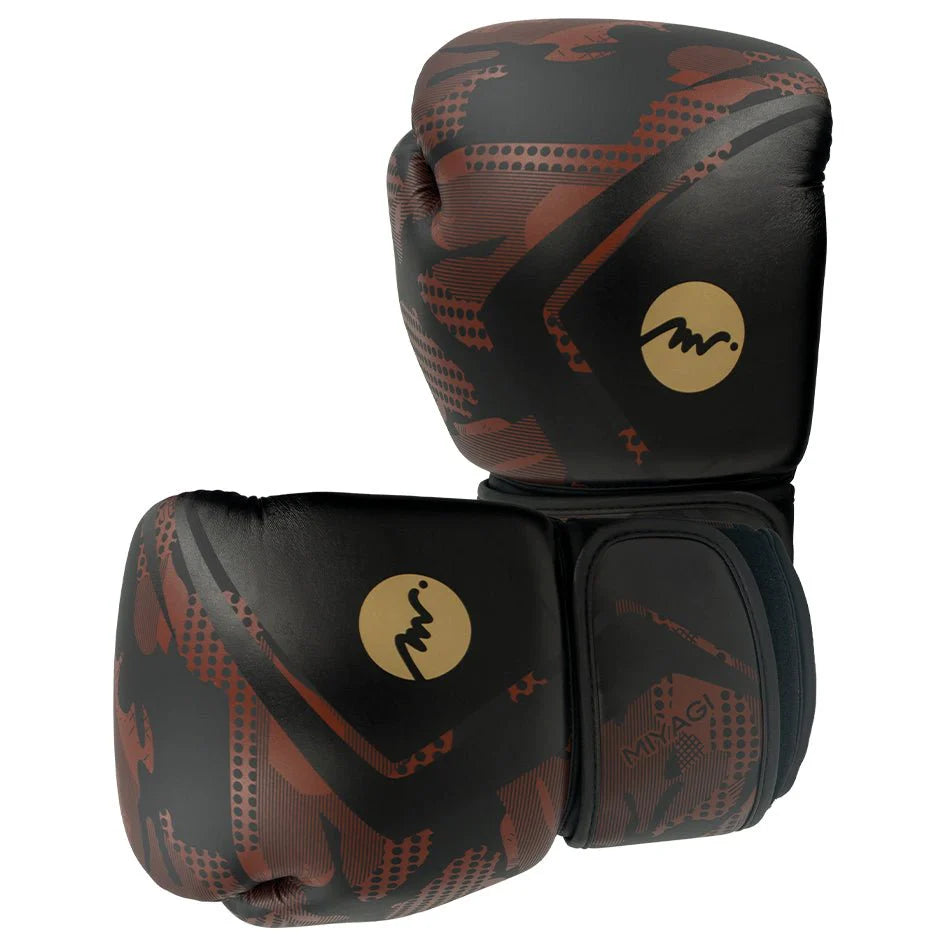 Guantes de boxeo Miyagi MX172 negro y rojo, vista lateral