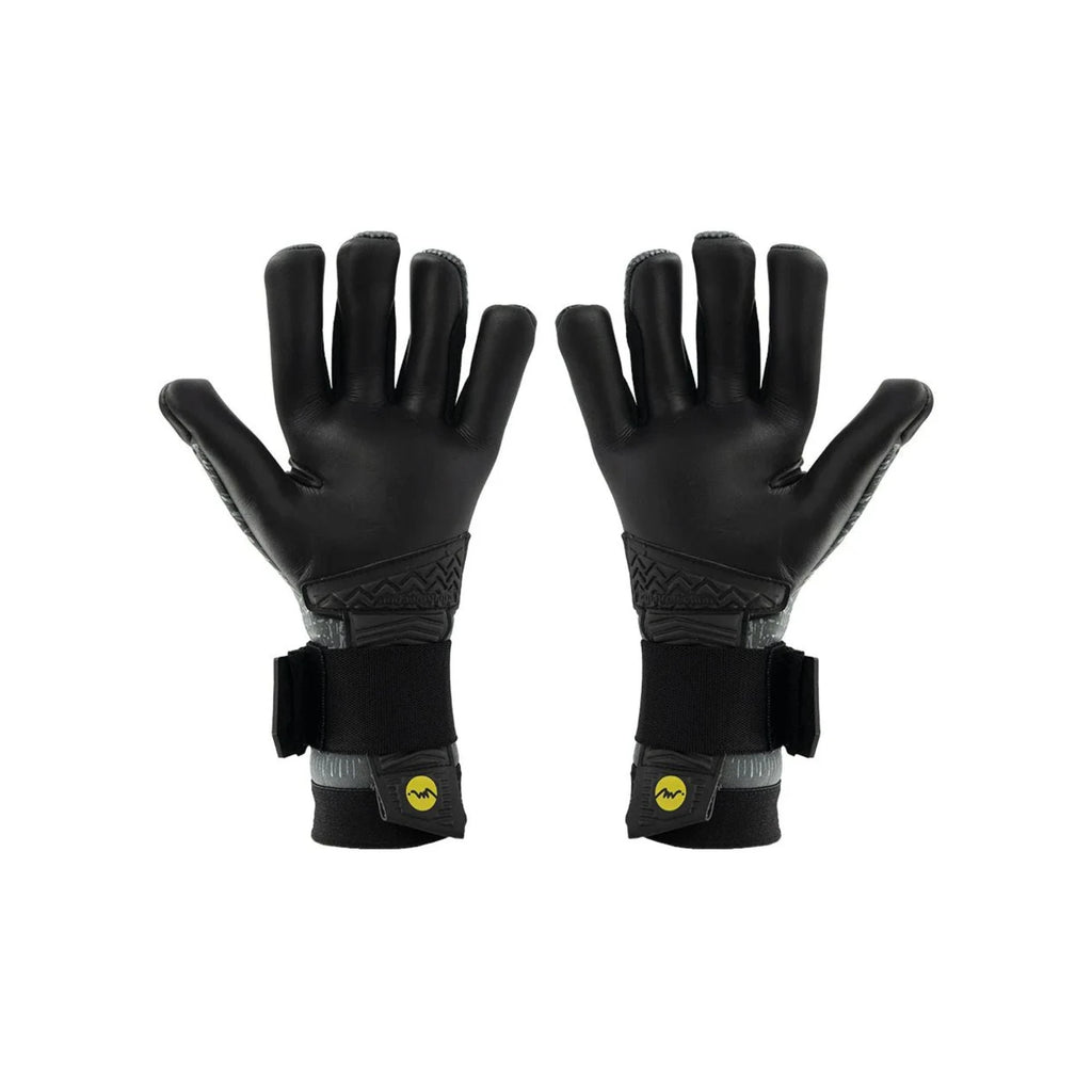 Guantes de arquero Miyagi Pro Meslier MG016, detalle del logo Miyagi