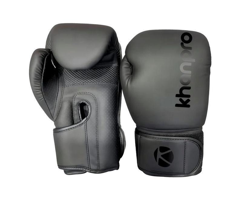 Guantes de boxeo Khanpro K801, uso en saco de boxeo