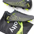 Guayo de fútbol Golty New Future Flyknit color negro y verde, detalle del tejido Flyknit