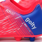 Guayo de fútbol Golty New Future Flyknit color rojo y azul, detalle del tejido Flyknit